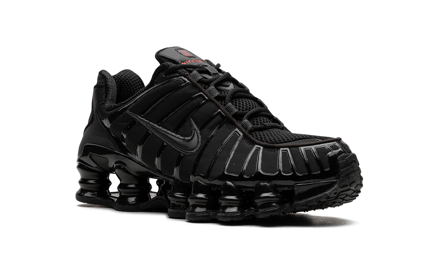 SHOX TL WMNS "Black Max Orange" AR3566 002