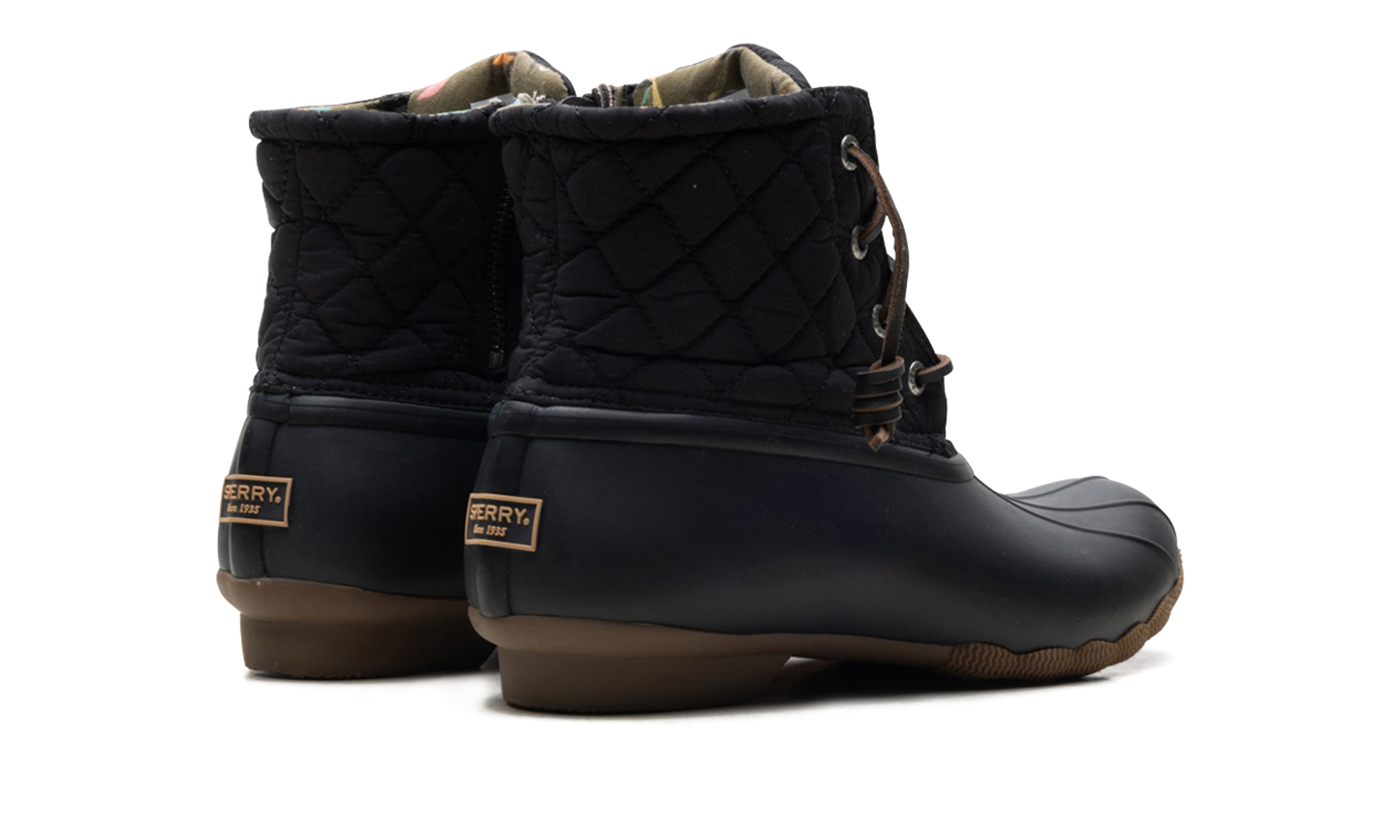 Saltwater Core WMNS "Black" STS94063