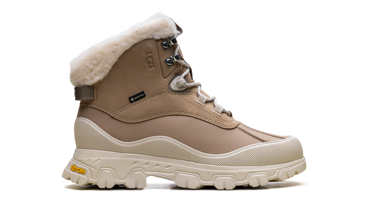 Adirondack Meridian WMNS "Sand" 1169032 SAN