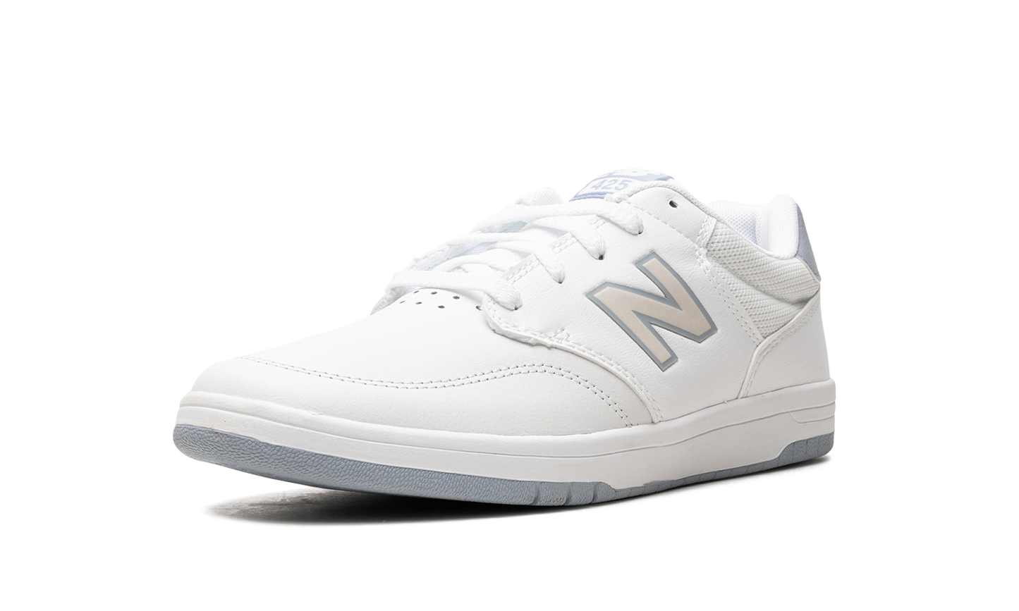 Numeric 425 "White / Platinum" NM425NAS
