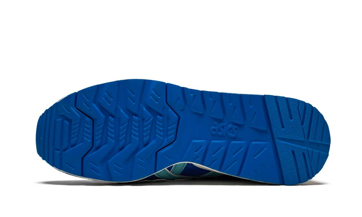GT 2 "Ultra Marine" H10CK.4040.S