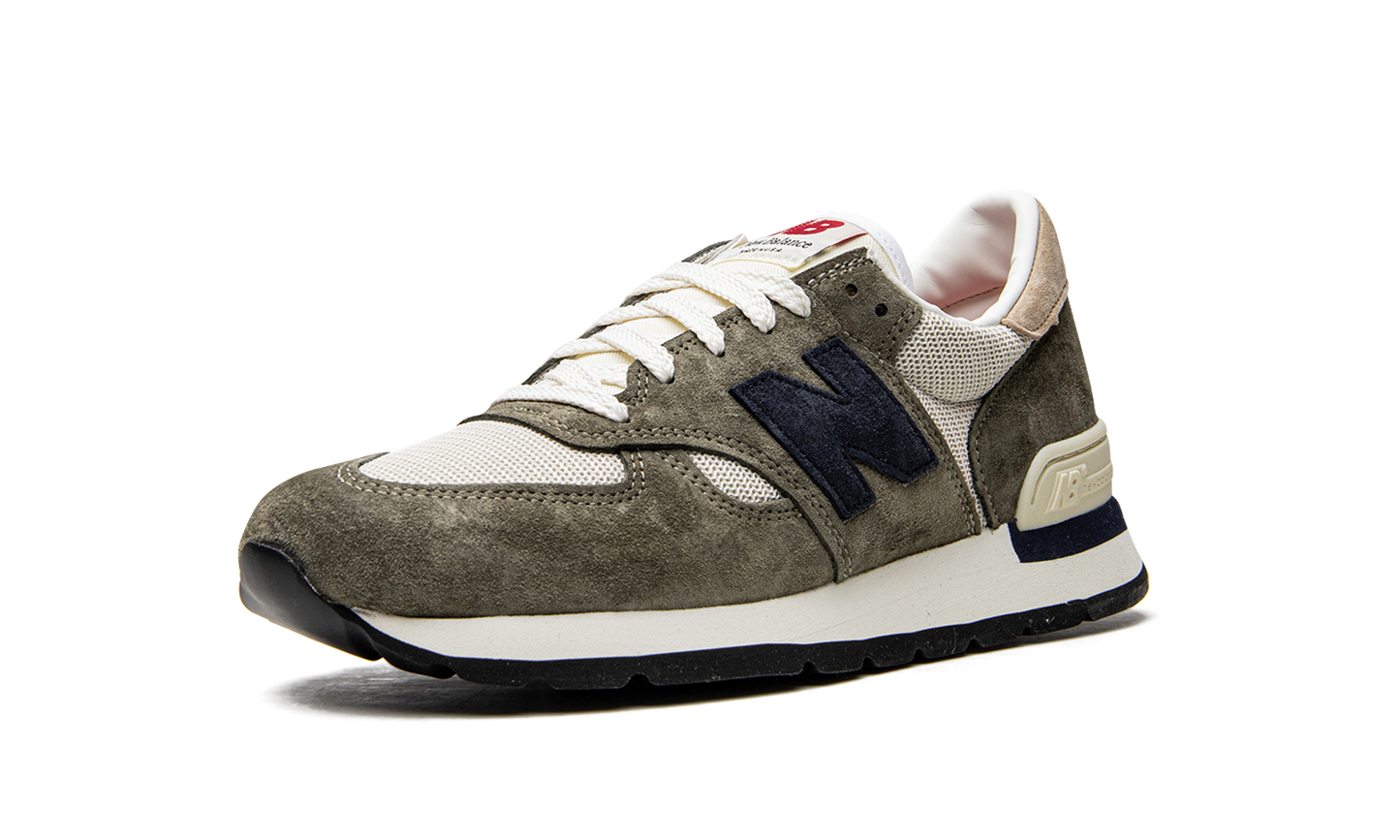 990 V1 "Made In USA - Teddy Santis Olive" M990WG1