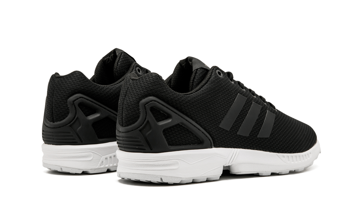 ZX Flux M19840