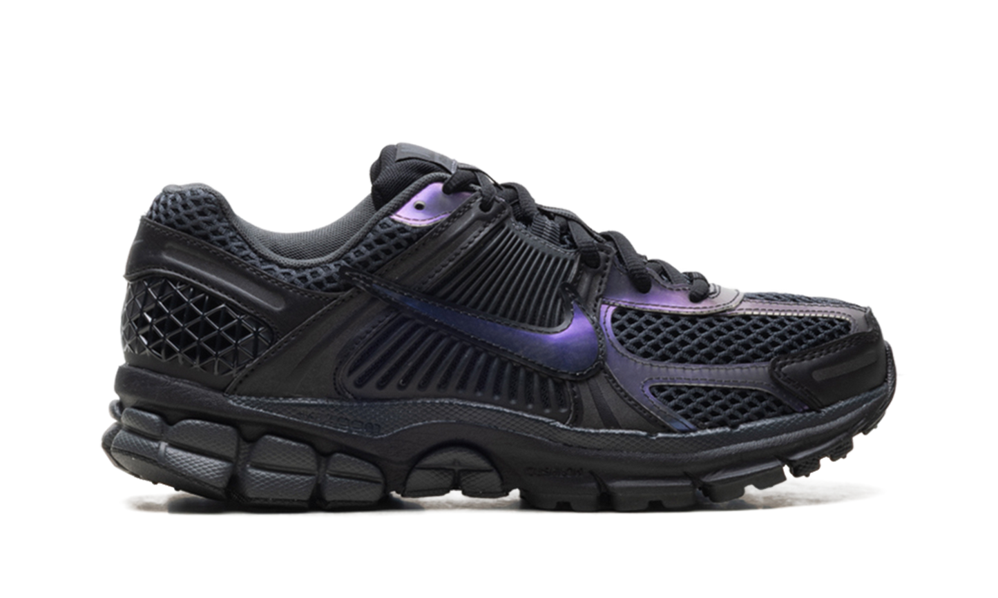 Vomero 5 Wmns "Iridescent" IB4397 001