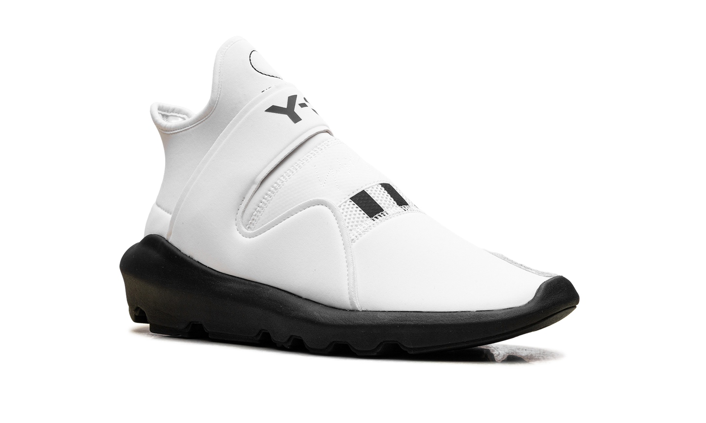Suberou "Off White Black" BC0898