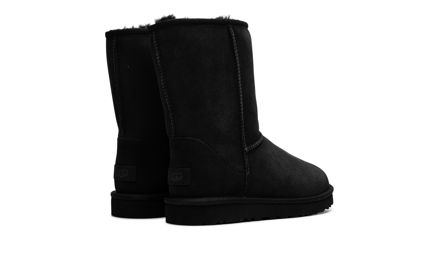 Classic Short II Boot WMNS "Black" 1016223 BLK