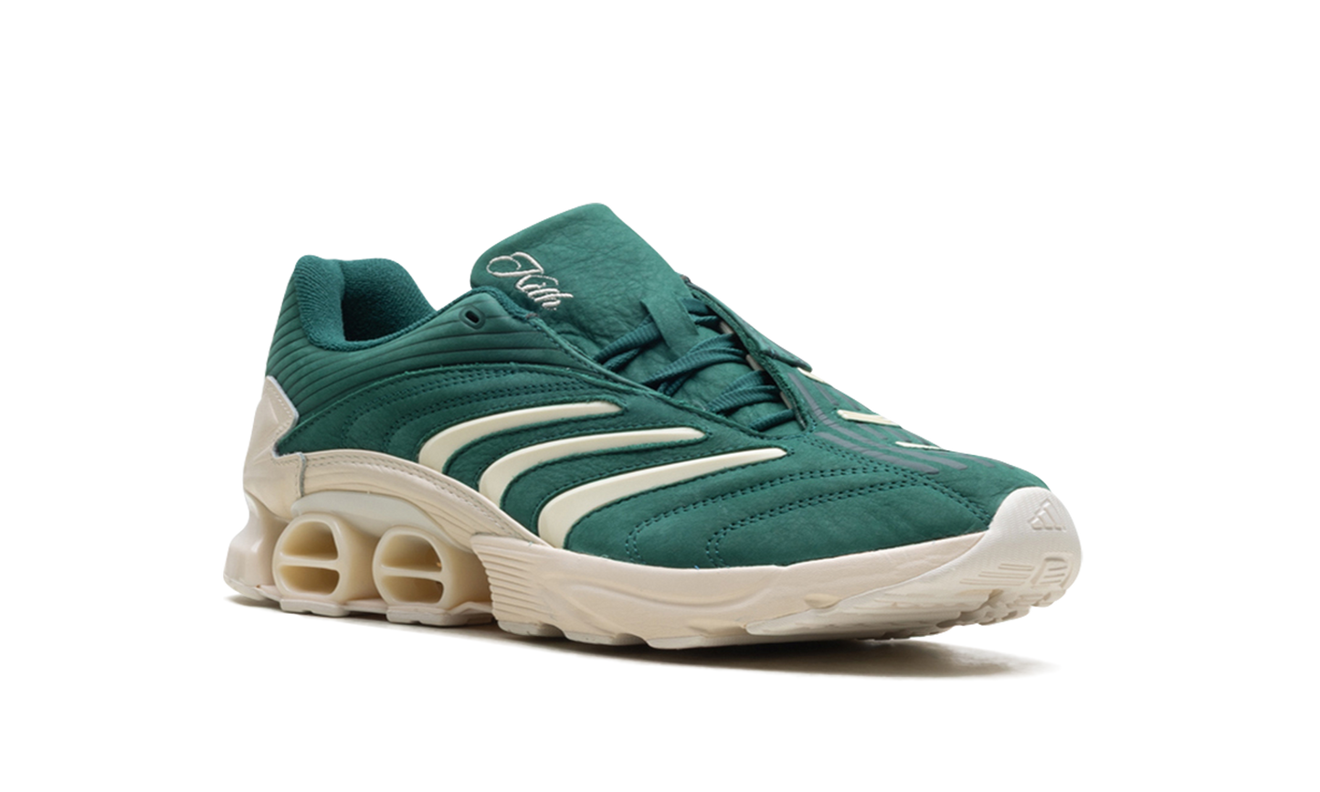 Predator Megaride "Kith - Scarab White" JR9206