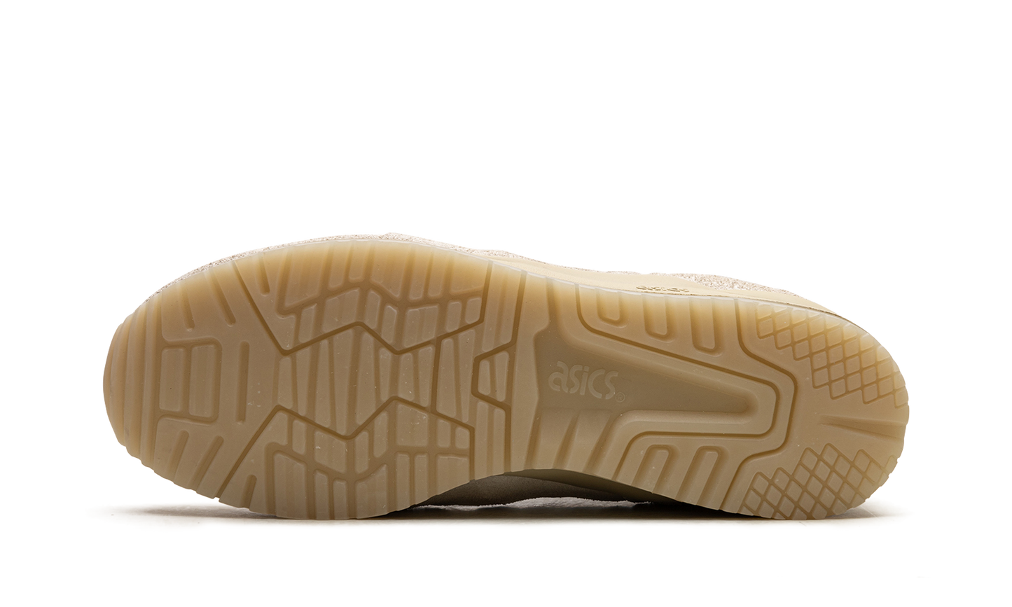 Pleasures x Gel Lyte III OG "Cream" 1201A677 100