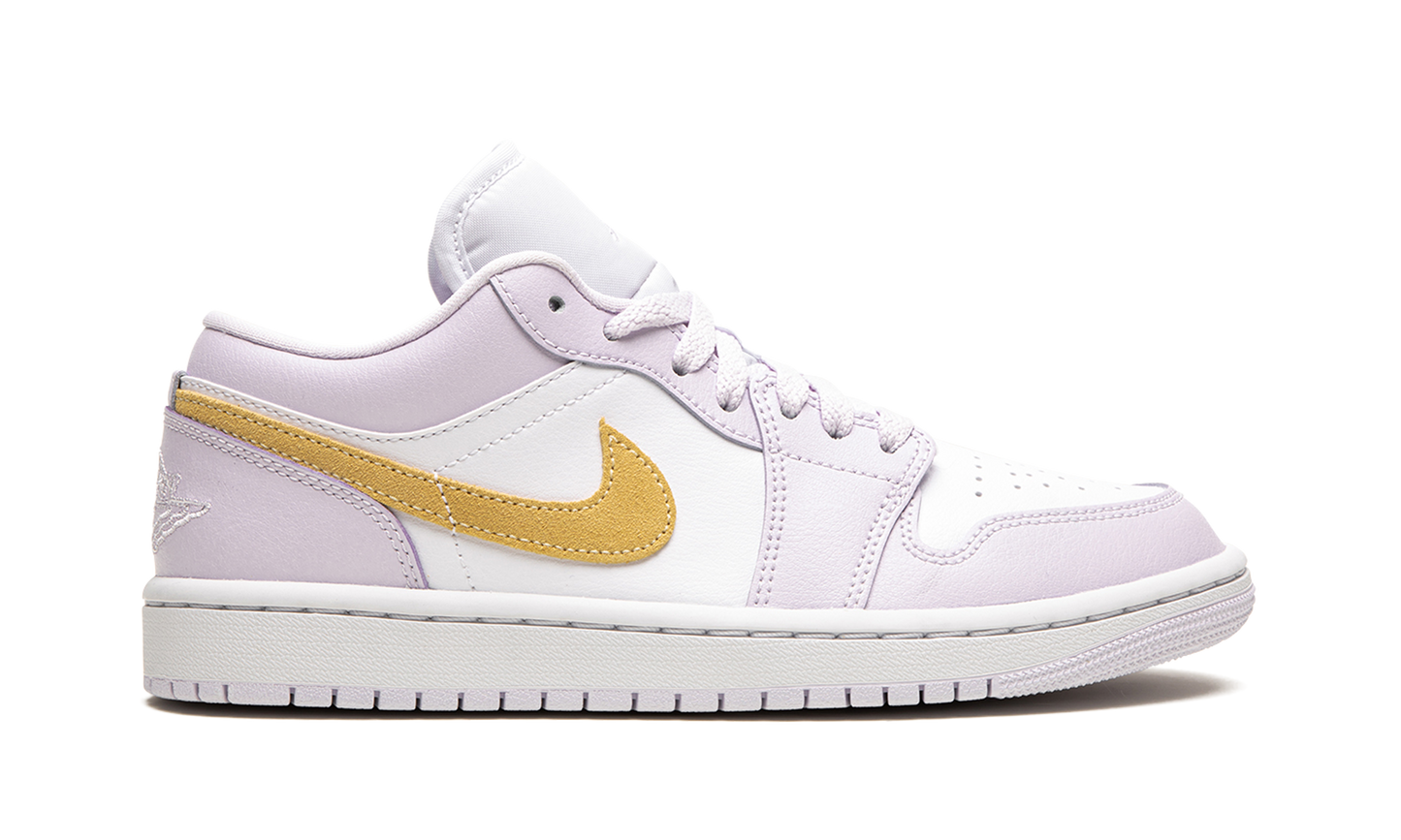 AIR JORDAN 1 LO WMNS "Barely Grape" DC0774 501
