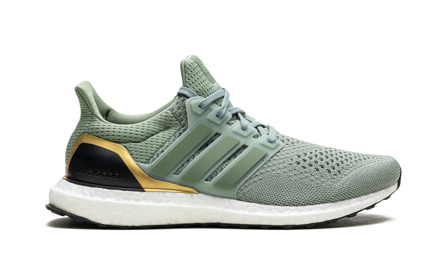 Ultra Boost 1.0 "Silver Green Gold Metallic" IF5258