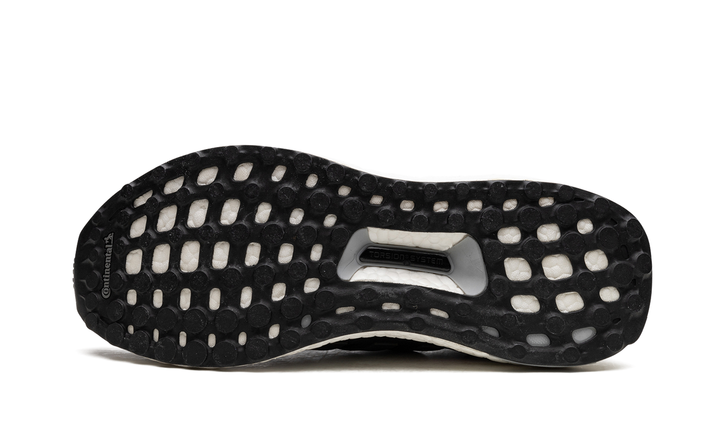 ULTRABOOST WMNS