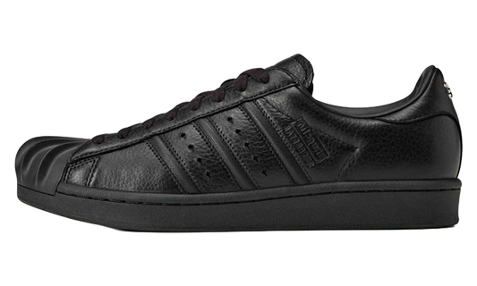 Superstar Vintage "Thug Club Black" KI0824
