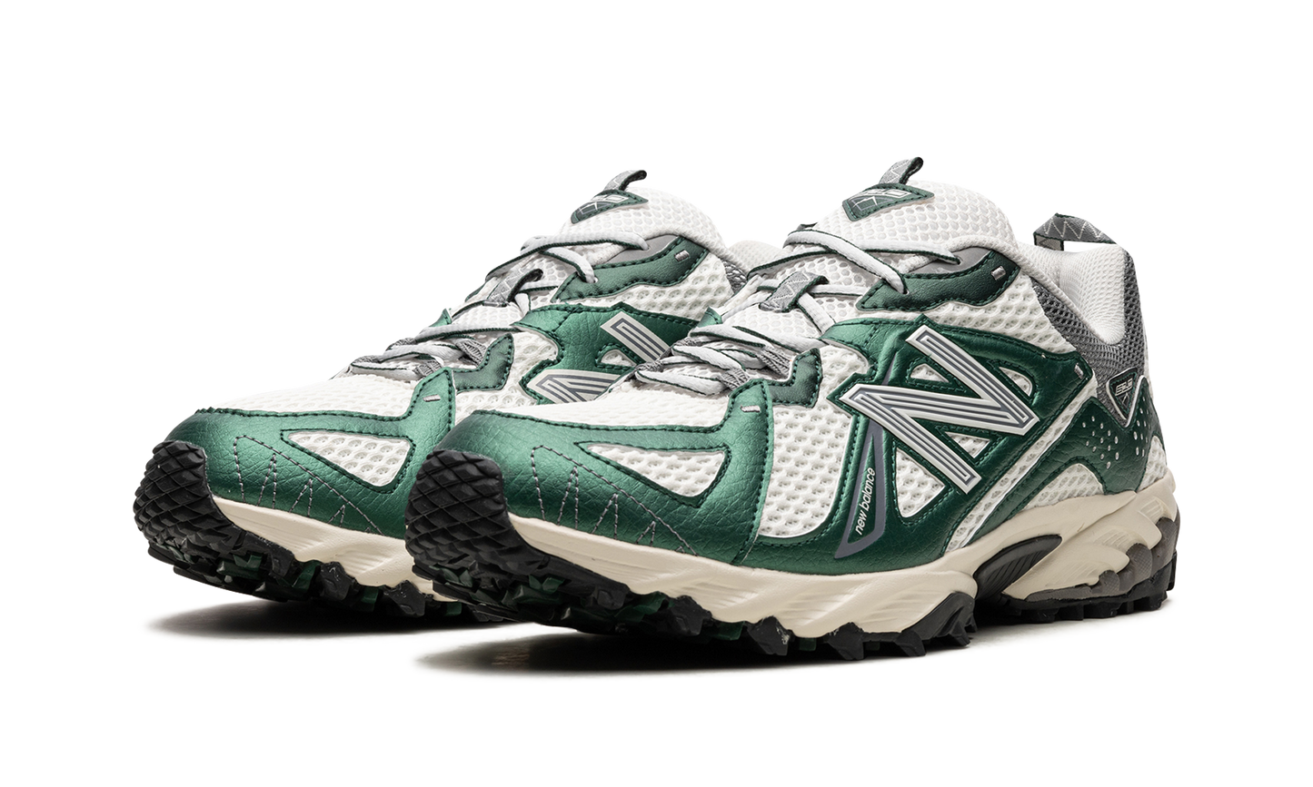 610v1 "Nightwatch Green" ML610TMB