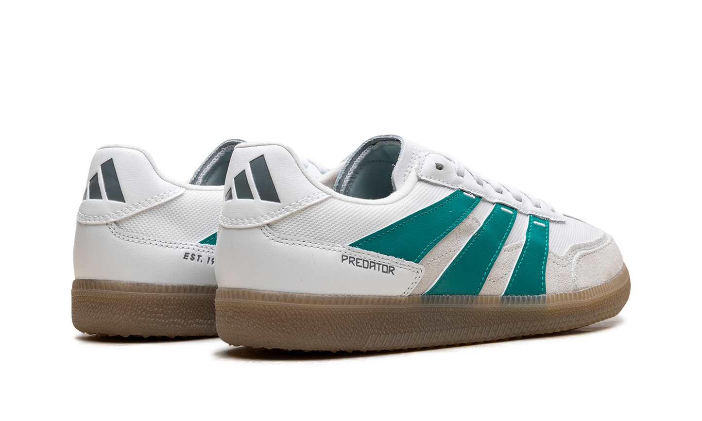 Predator Freestyle Indoor "Cloud White" JS0925