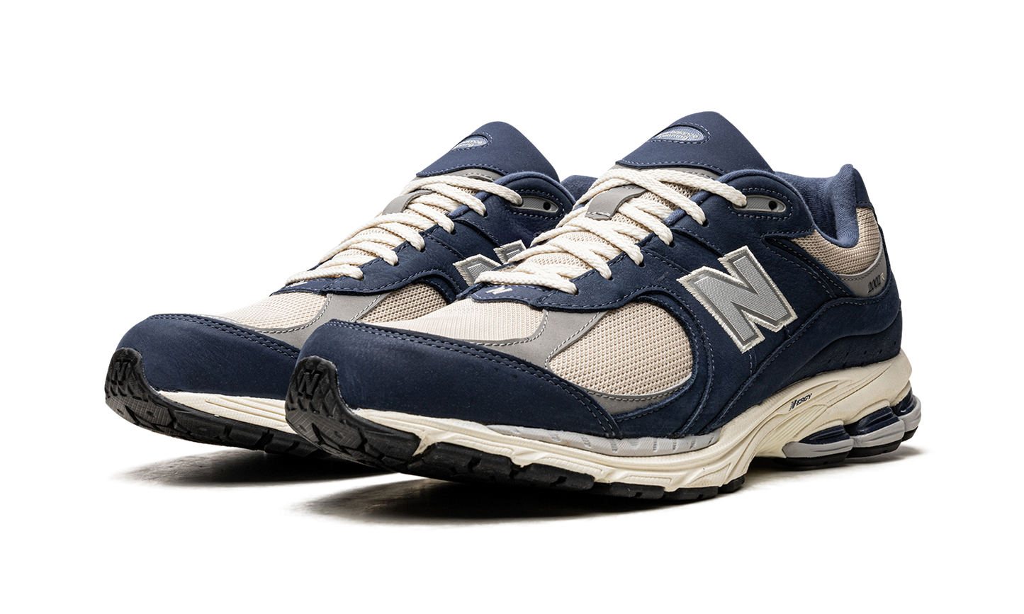 2002R "Vintage Indigo" M2002RHR