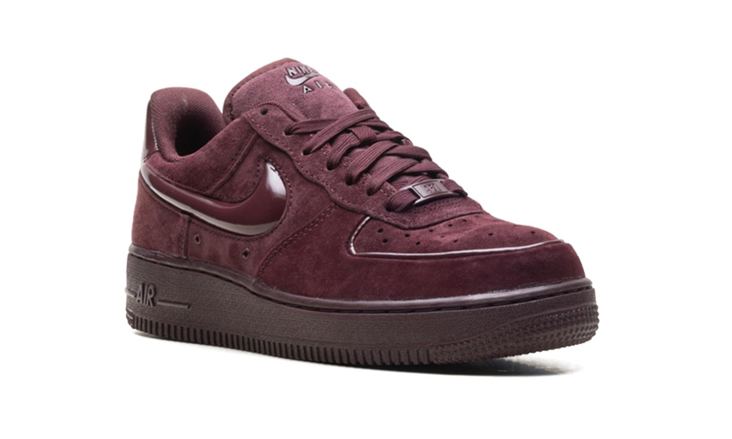 Air Force 1 Low '07 WMNS "Burgundy Crush" HV4406 600